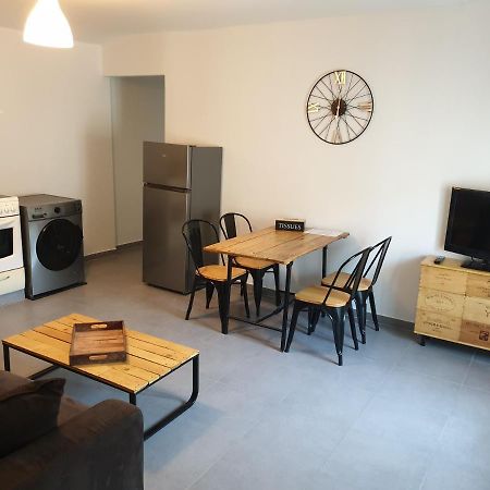 Ferienwohnung Atelier N°4 Fontaine-de-Vaucluse Exterior foto